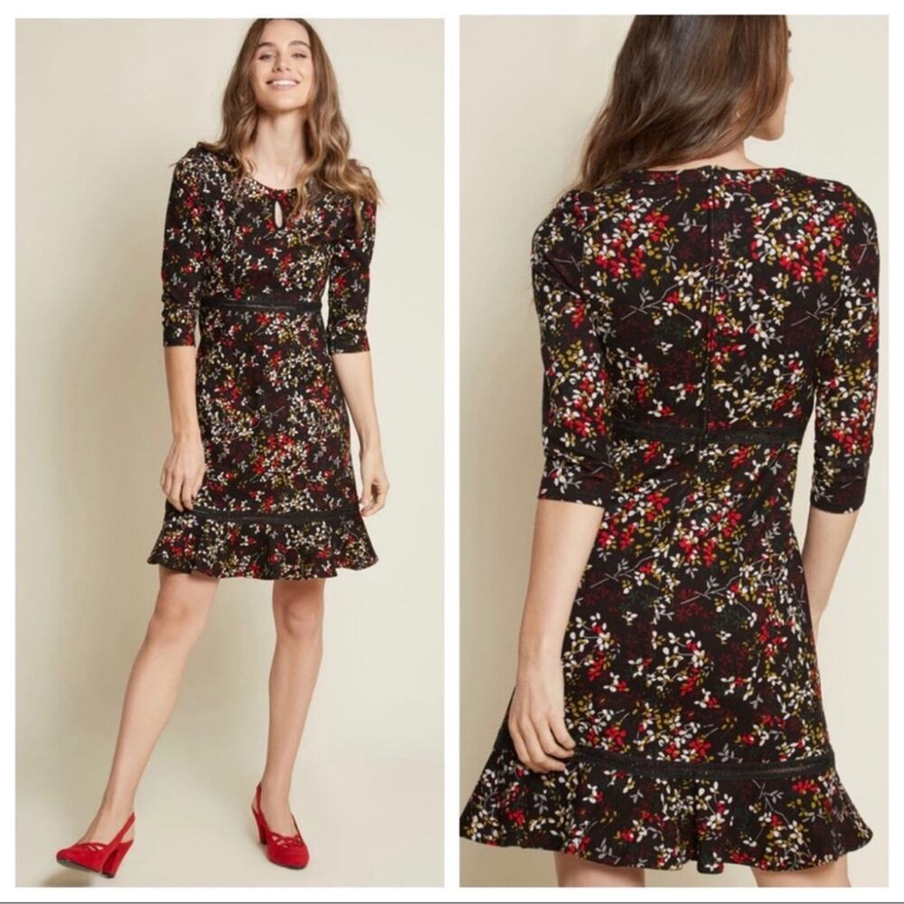 ModCloth Poised For Potential Knit Holly Black Dress Size Medium